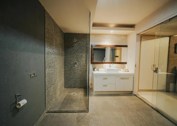 Allure A&b Villa *