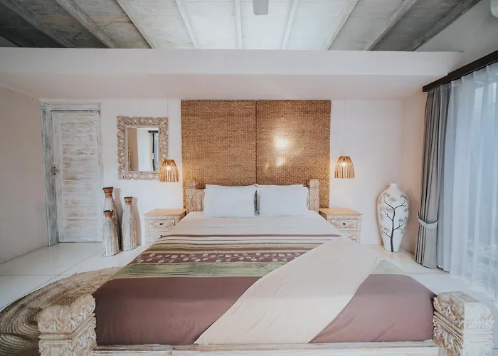 Allure A&b Villa *